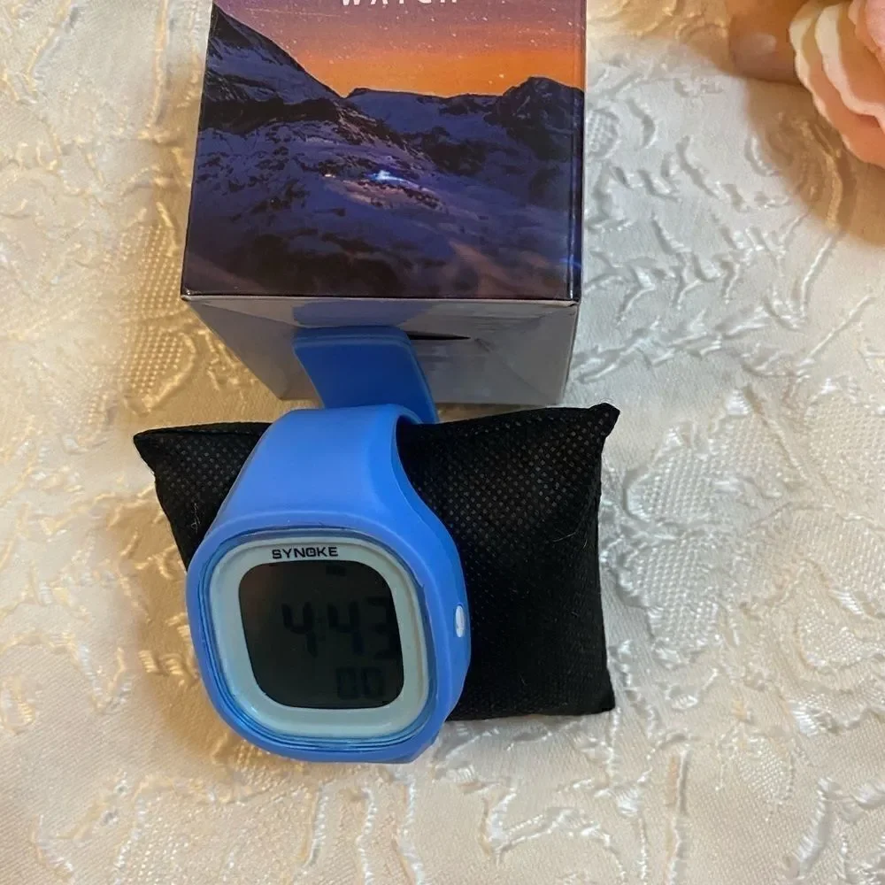 💦Synoke women’s Men’s Sport  Fashion Watches Digital